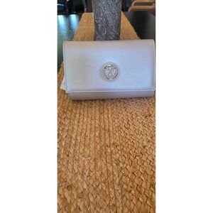 CXL Christian Lacroix Clutch Women OS Silver NEW Paris Caviar/Detachable Chain